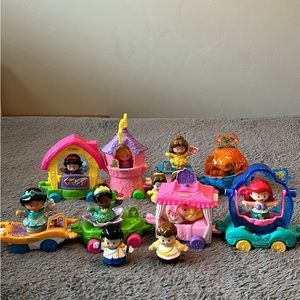 Little People Princess Parade.